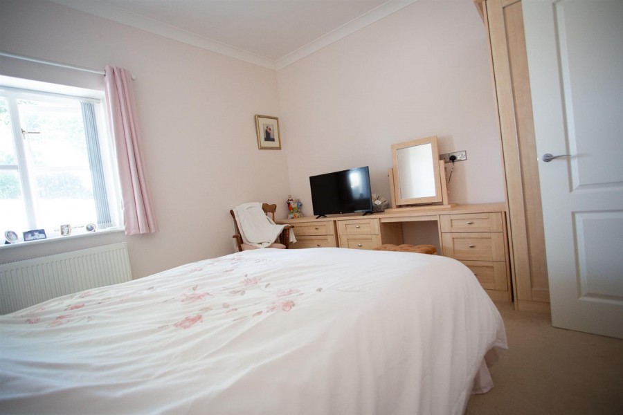 Images for Shepherds Lane, Chard