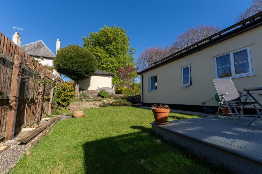 Images for Shepherds Lane, Chard