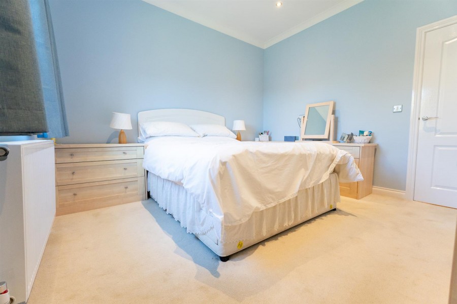 Images for Shepherds Lane, Chard