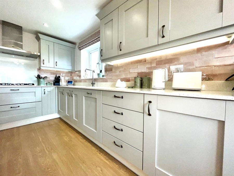 Images for Orchard Rise, Chard