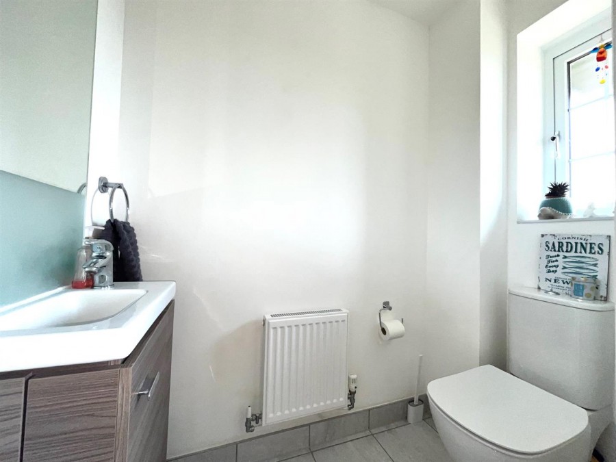 Images for Orchard Rise, Chard
