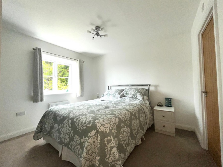 Images for Orchard Rise, Chard