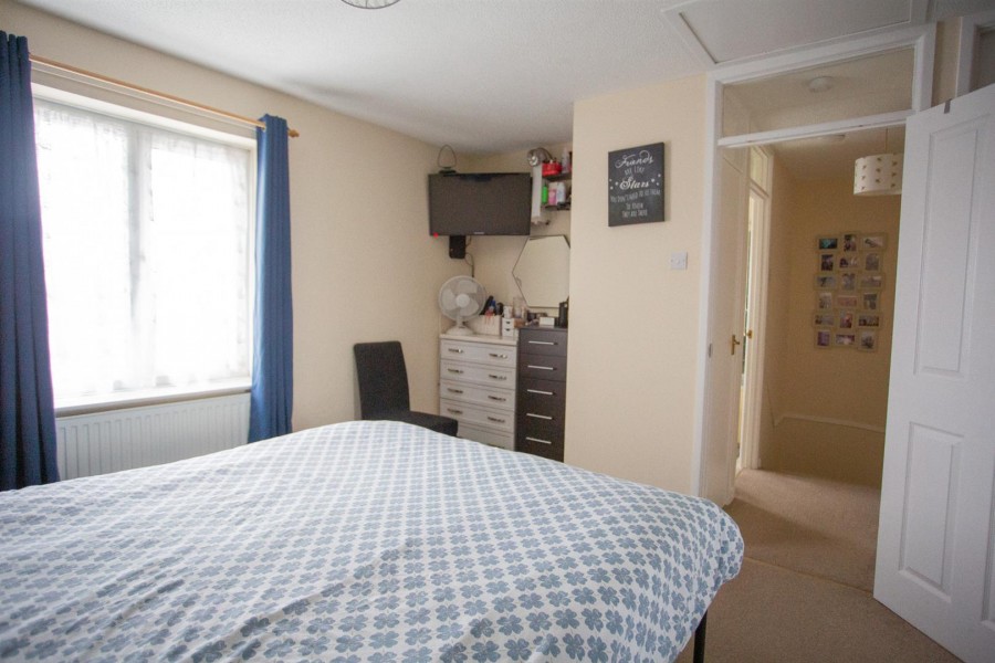 Images for Crib Close, Chard