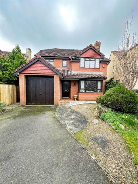 View Full Details for Toms Close, Chard