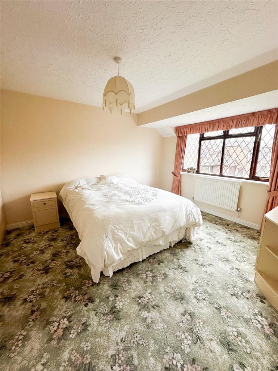 Images for Toms Close, Chard