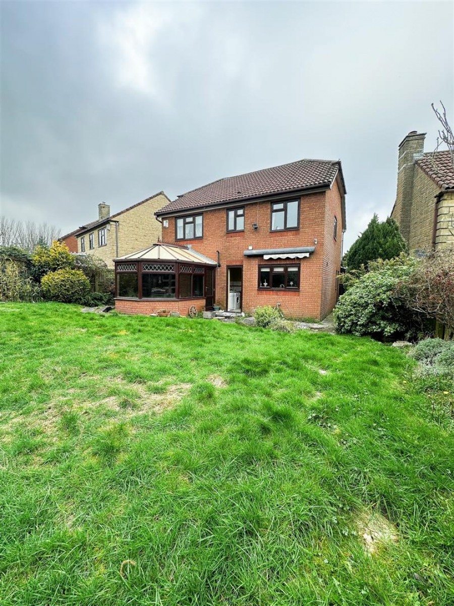 Images for Toms Close, Chard