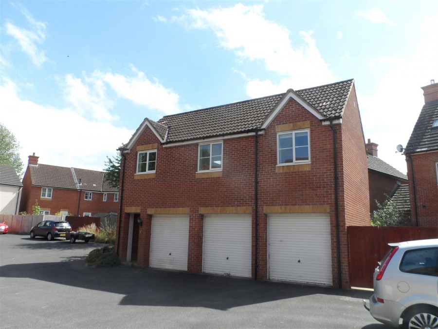 Images for Wyatt Way, Chard