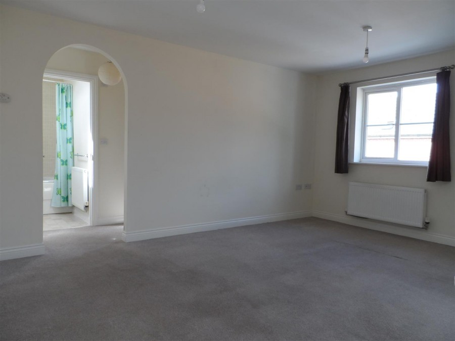 Images for Wyatt Way, Chard