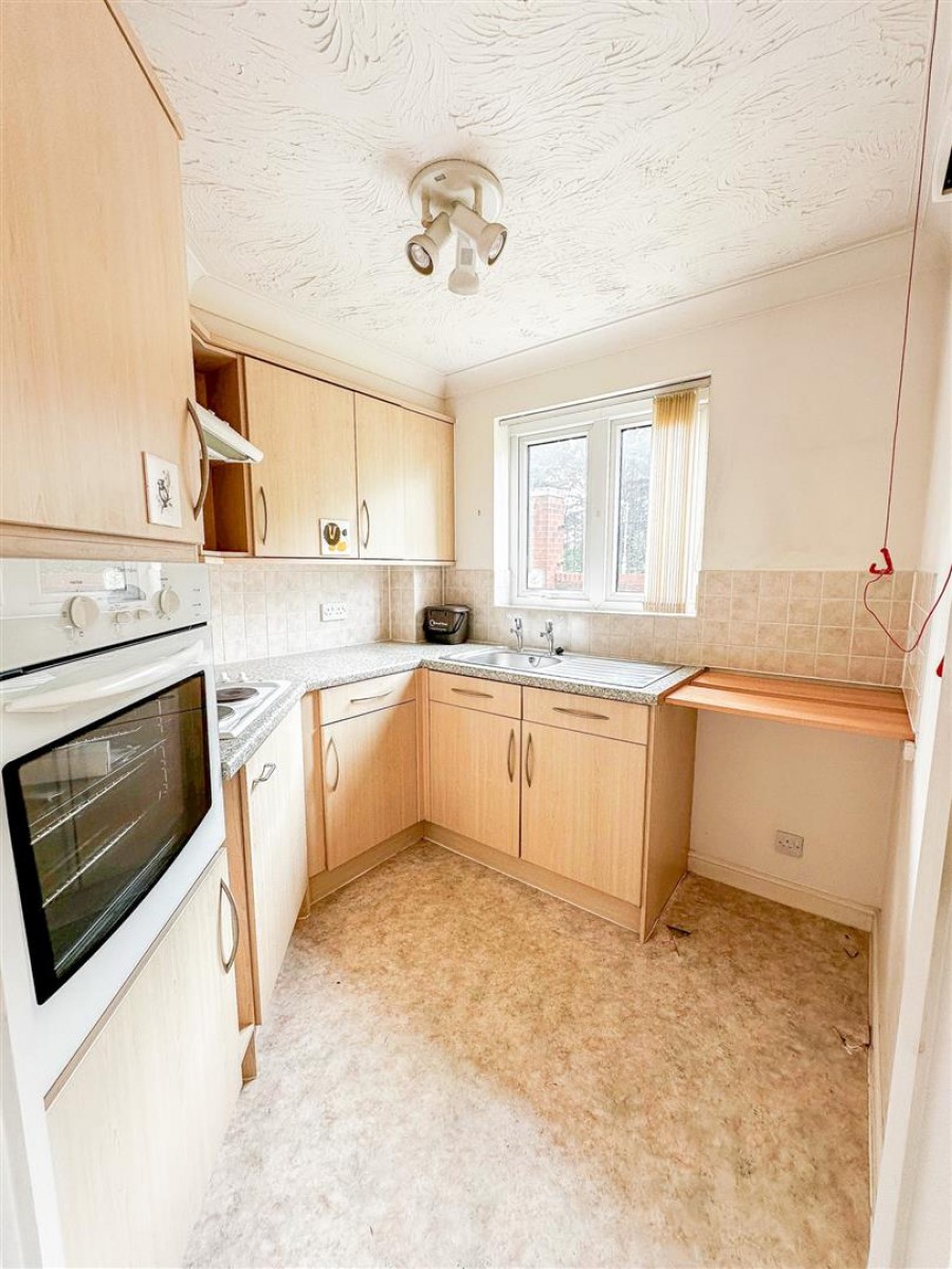 Images for Victoria Avenue, Chard