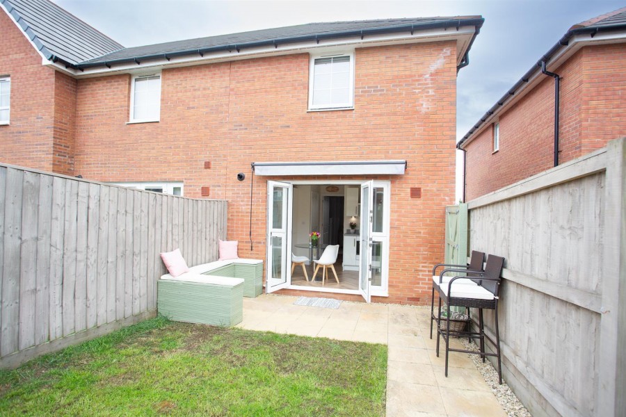 Images for Honeycombe Vale, Chard