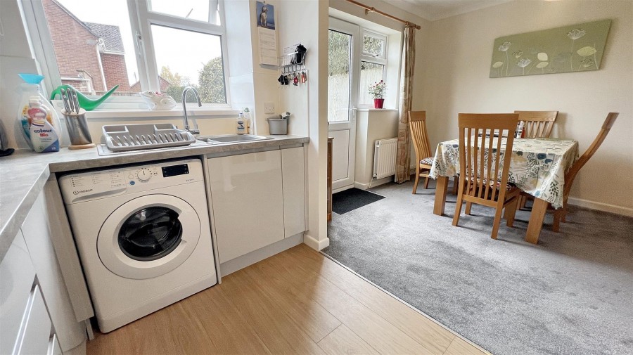 Images for Russell Pope Avenue, Chard
