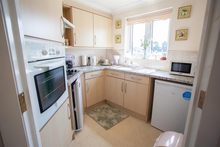 Images for Victoria Avenue, Chard