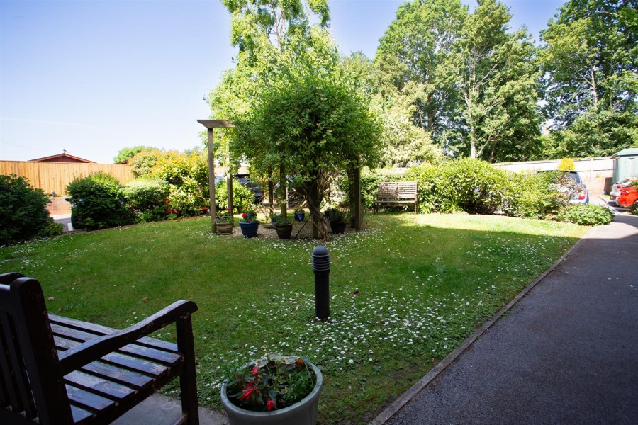 Images for Victoria Avenue, Chard