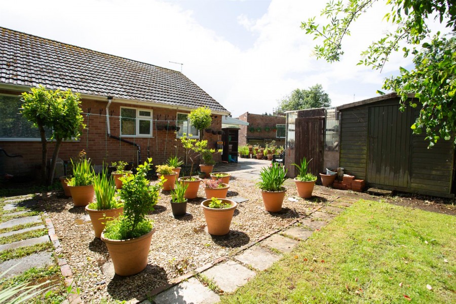 Images for King Cuthred Close, Chard