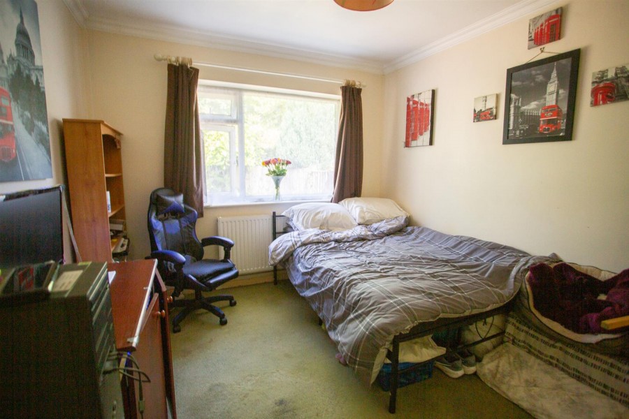Images for King Cuthred Close, Chard