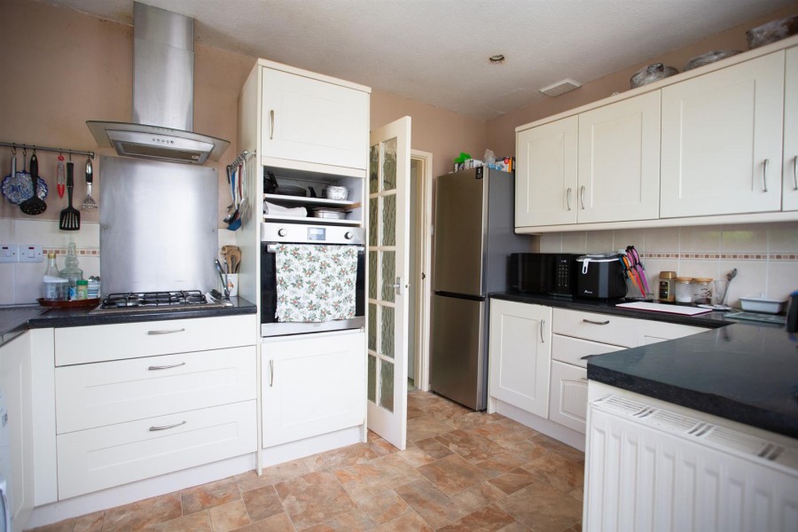 Images for King Cuthred Close, Chard