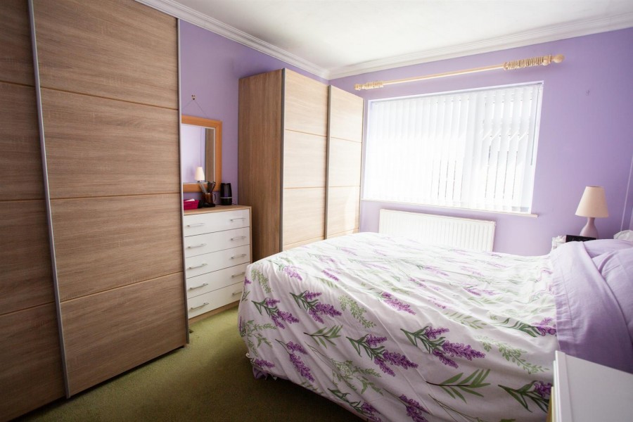 Images for King Cuthred Close, Chard