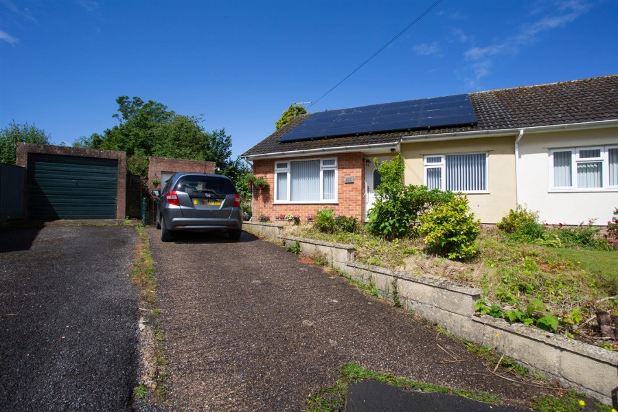 Images for King Cuthred Close, Chard