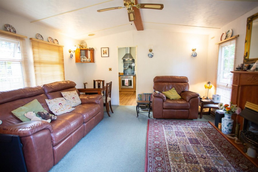 Images for Turnpike Caravan Park, Howley, Chard