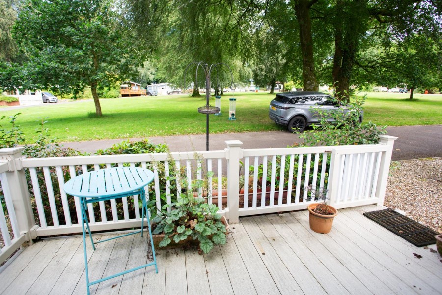 Images for Turnpike Caravan Park, Howley, Chard