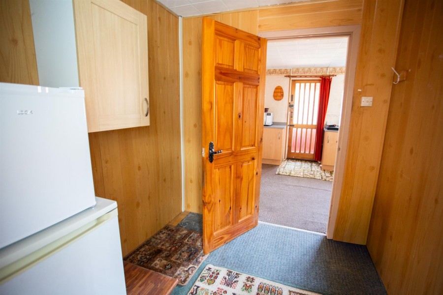 Images for Auckland Way, Chard