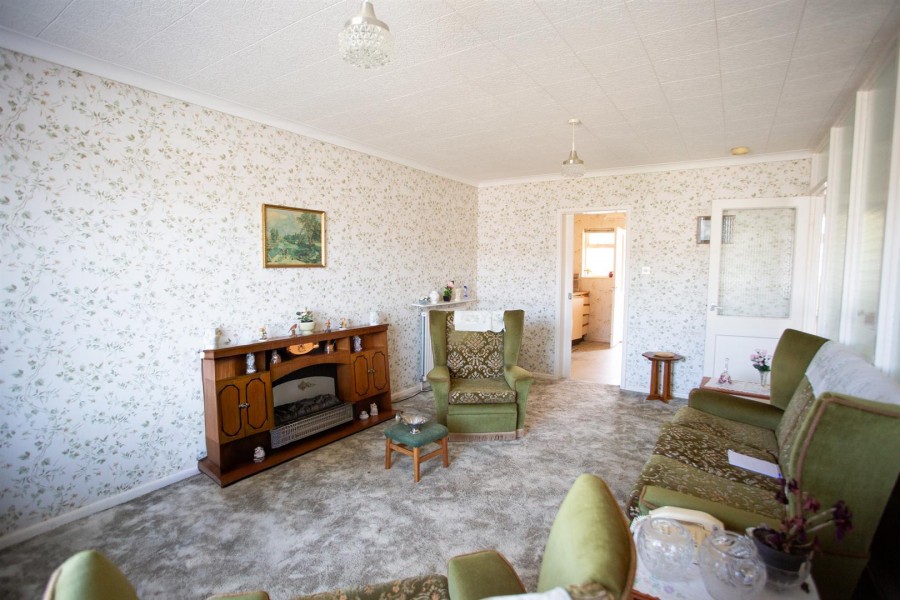 Images for Oak End Way, Chard