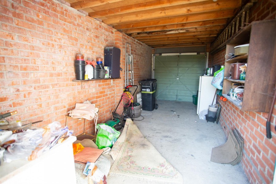 Images for Oak End Way, Chard