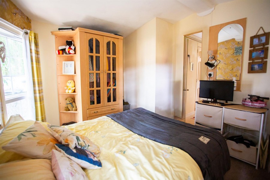 Images for Howley, Chard