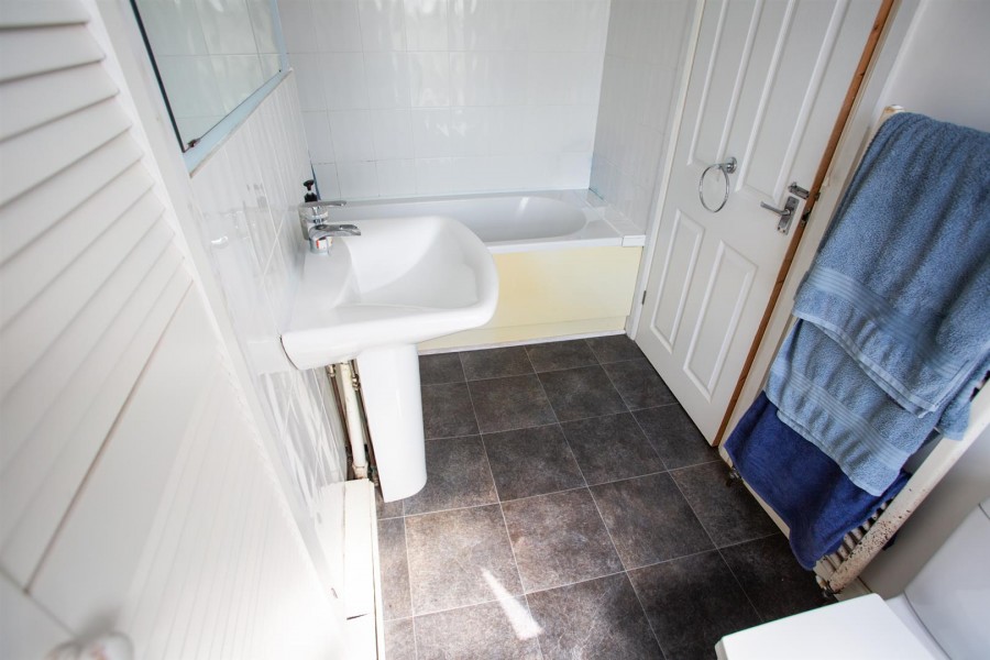 Images for Helliers Road, Chard