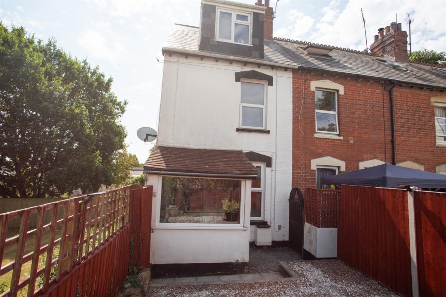Images for Helliers Road, Chard
